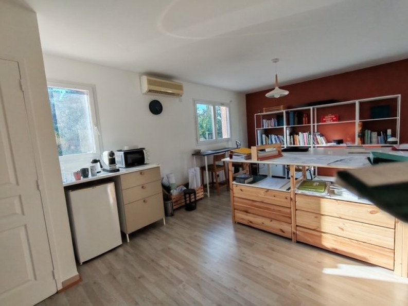 location Bureau Saint Gely Du Fesc - Photo 2