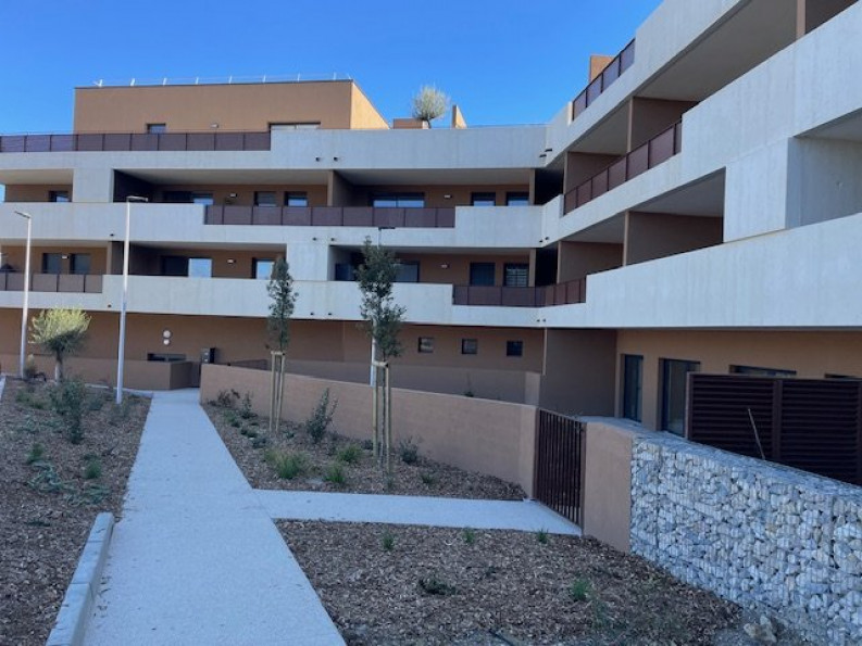 vente Local commercial Castries - Photo 3