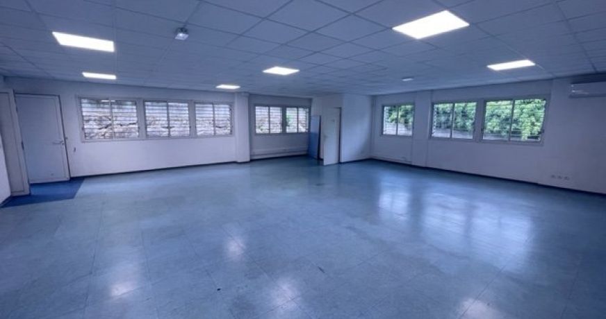 location Bureau Saint Gely Du Fesc