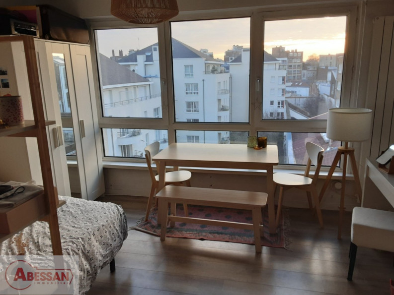 vente Appartement en résidence Lille - Photo 2