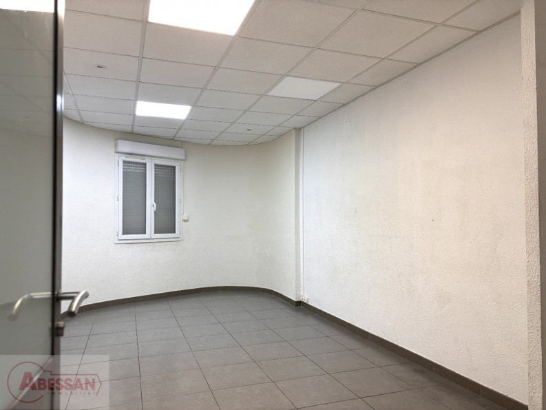 vente Immeuble mixte Ales - Photo 10