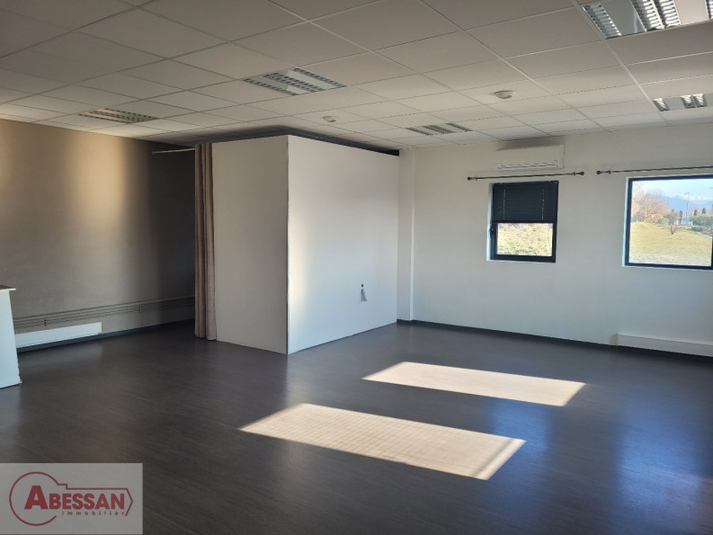 location Bureau Peyruis - Photo 2