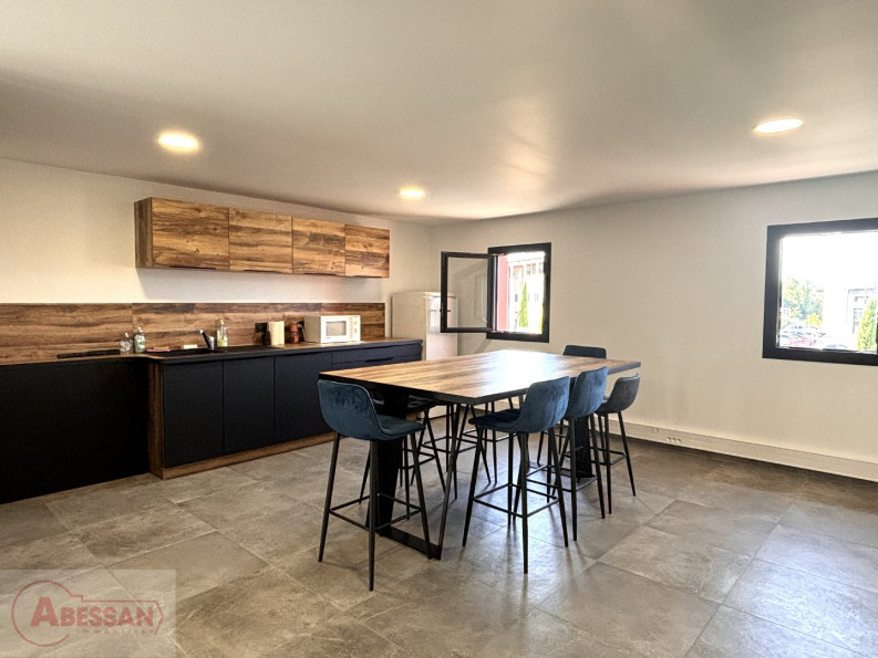 vente Bâtiment Ales - Photo 8