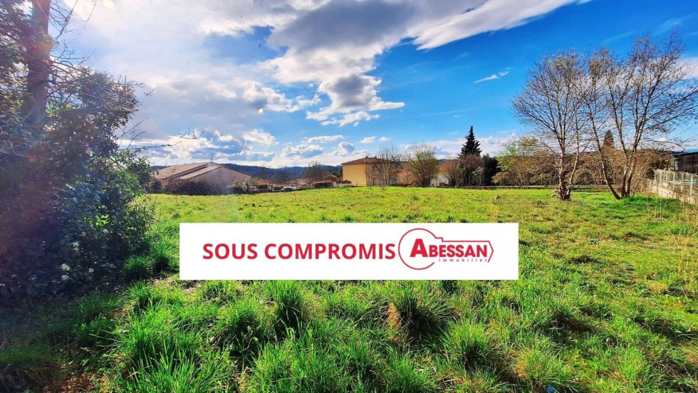 vente Terrain Moulezan - Photo 1