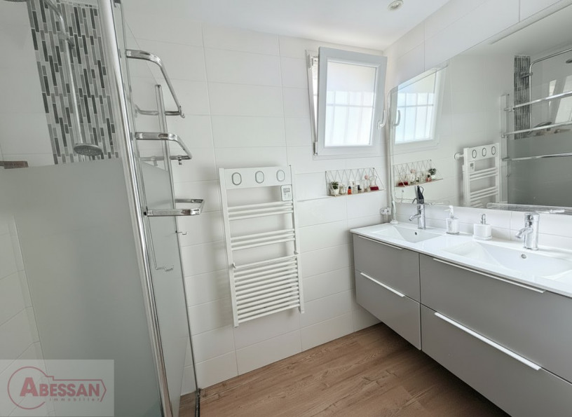 vente Maison Carro - Photo 8