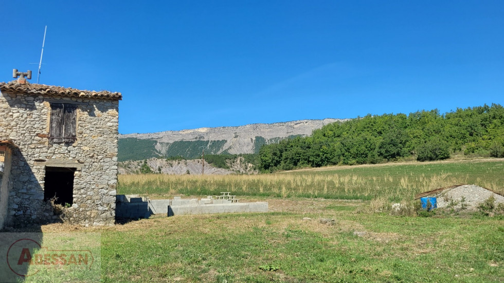 vente Terrain Laragne Monteglin - Photo 1