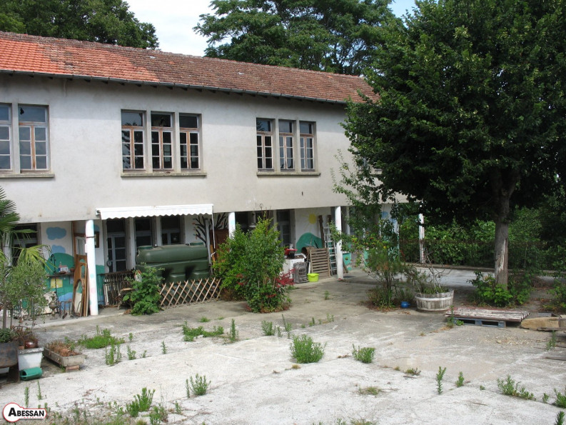 Vente Maison A Renover Castelnau Magnoac 250m 5 Pieces 63 000