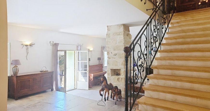 vente Mas de village Montpellier