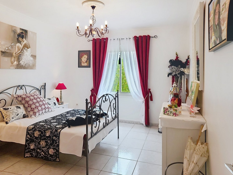 vente Maison et dépendances Juvignac - Photo 10