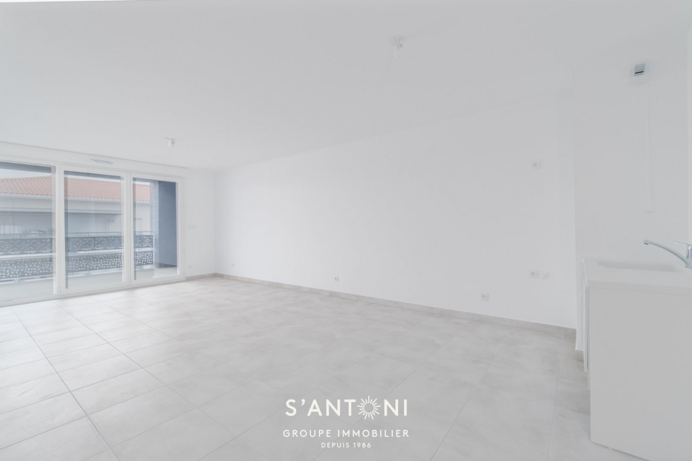 vente Appartement en frais réduits Vias - Photo 4