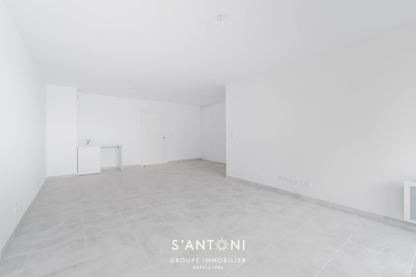 vente Appartement en frais réduits Vias - Photo 6