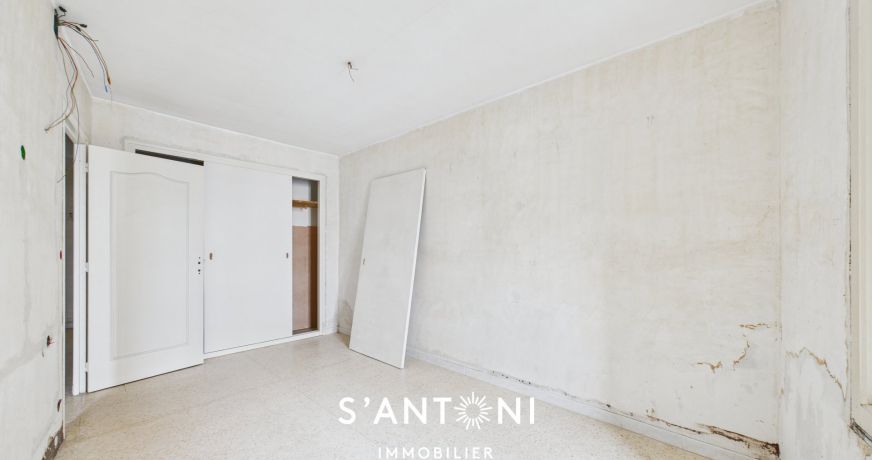 vente Ensemble immobilier Vias