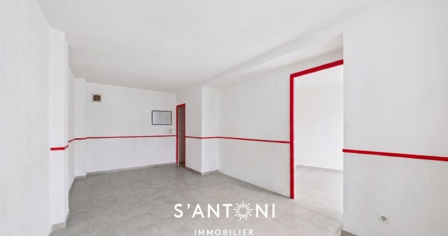vente Local commercial Vias