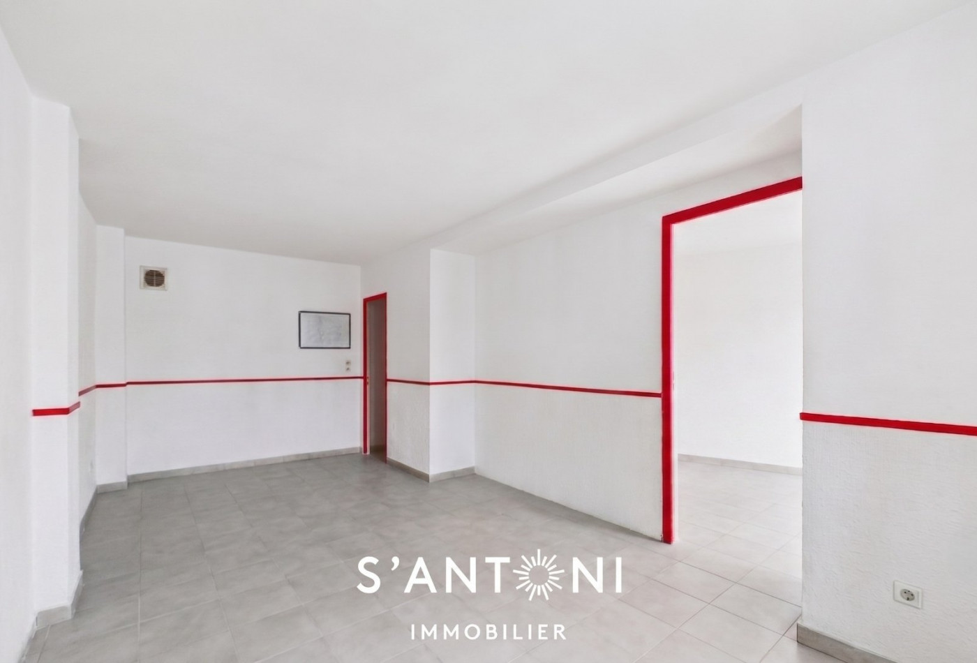 vente Local commercial Vias - Photo 2