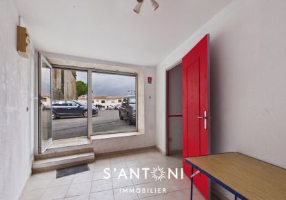 vente Local commercial Vias