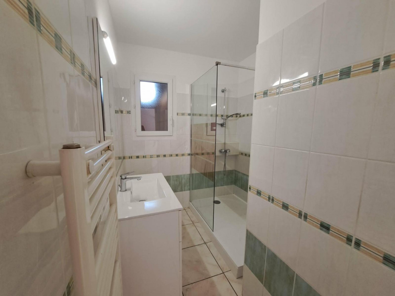 location Appartement Vias - Photo 8