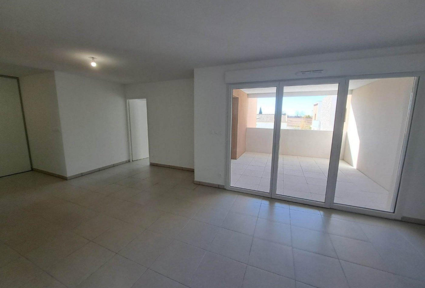 location Appartement Vias - Photo 6