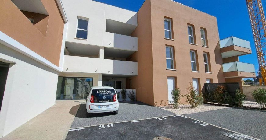 location Appartement Vias
