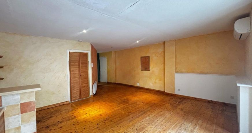 location Appartement Vias