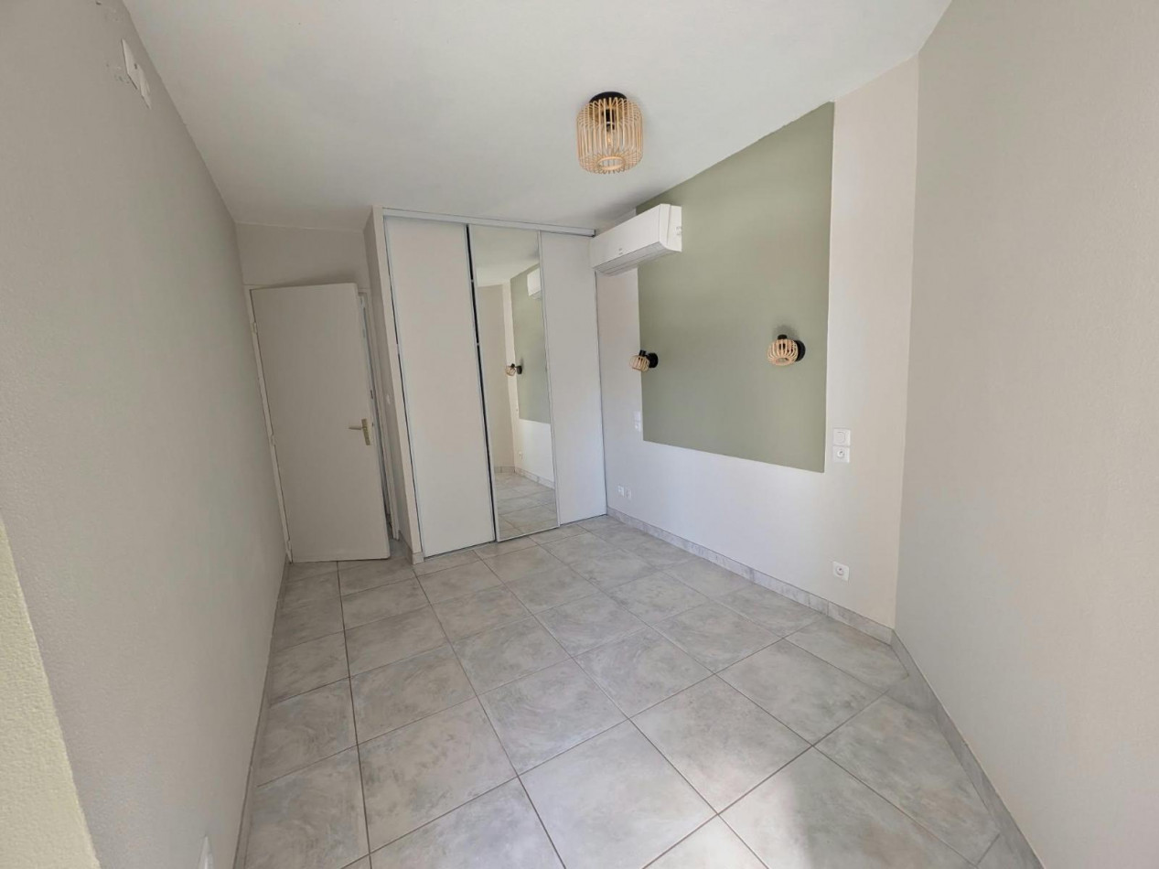 location Appartement Vias - Photo 5