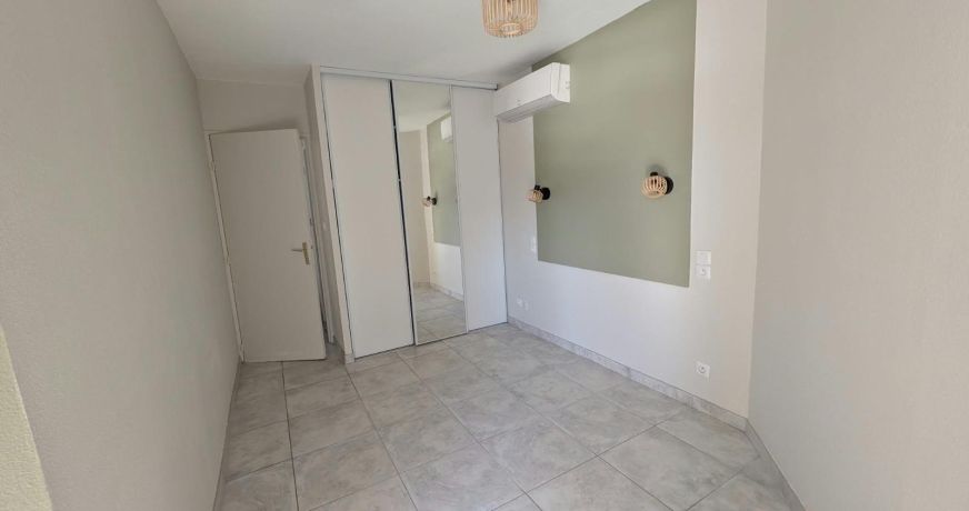 location Appartement Vias