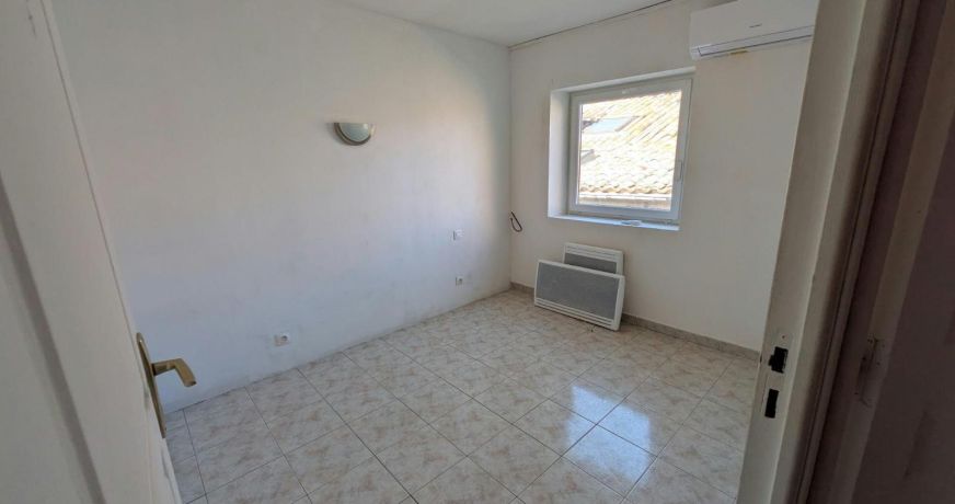 location Appartement Vias