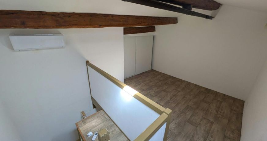 location Appartement Vias