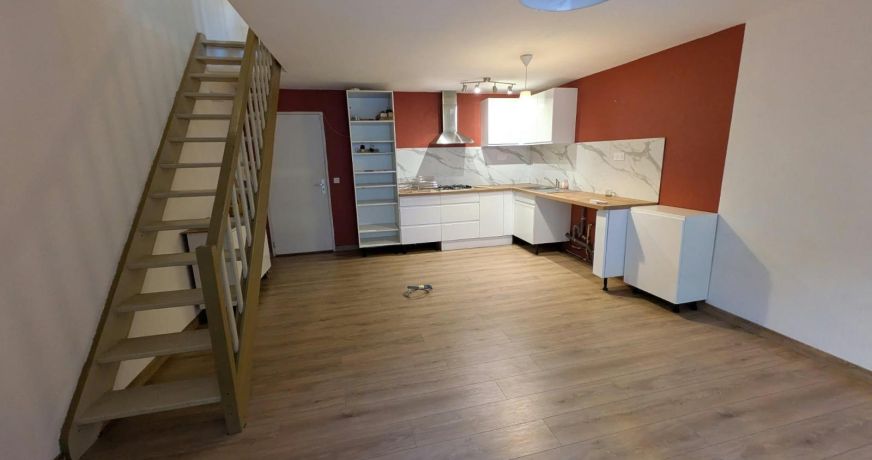 location Appartement Vias