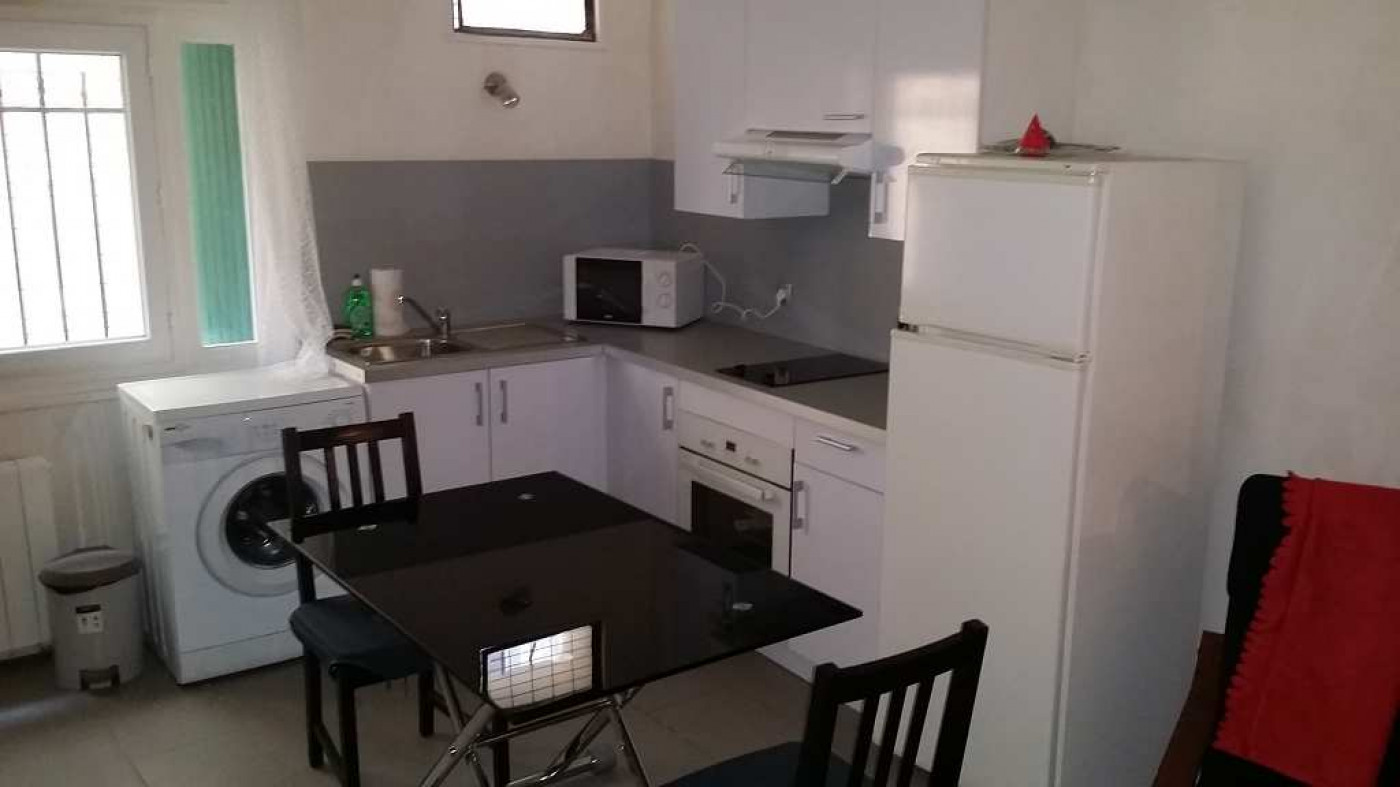 location Studio Montagnac - Photo 1