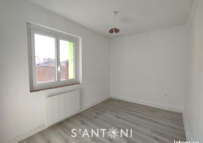 vente Appartement à rénover Pezenas