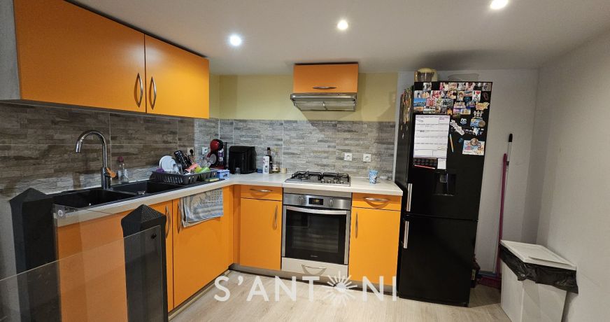 vente Maison de village Abeilhan