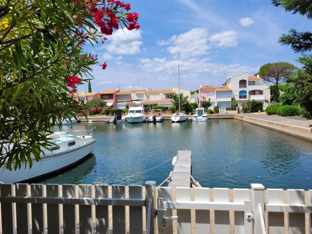 en location saisonnière Studio cabine Cap D'agde - Photo 1