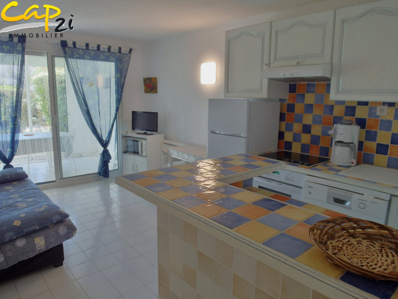 en location saisonnière Appartement en rez de jardin Le Cap D'agde - Photo 2
