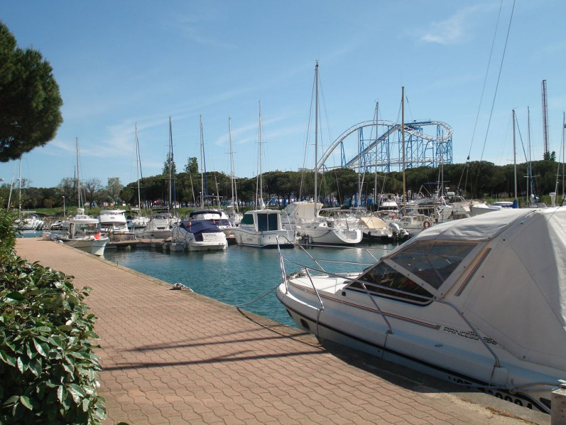 en location saisonnière Appartement en marina Le Cap D'agde - Photo 1