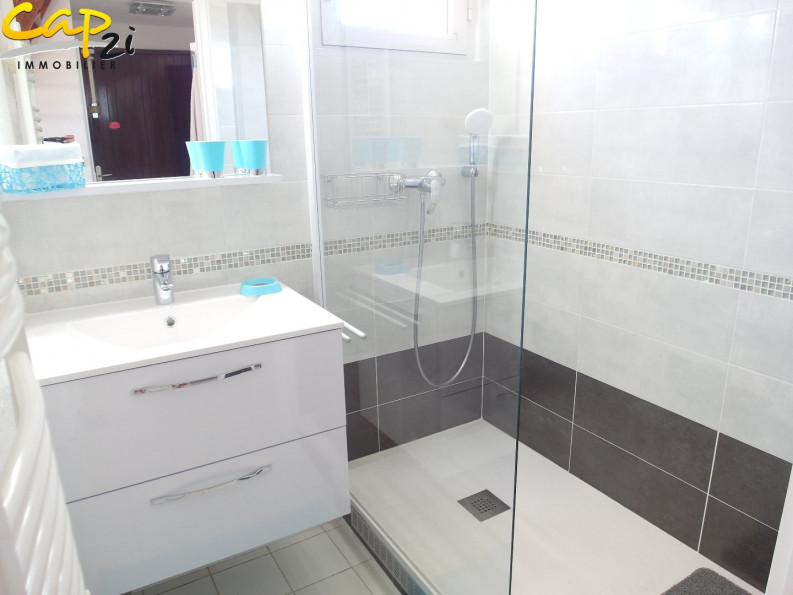 en location saisonnière Appartement mezzanine Le Cap D'agde - Photo 8