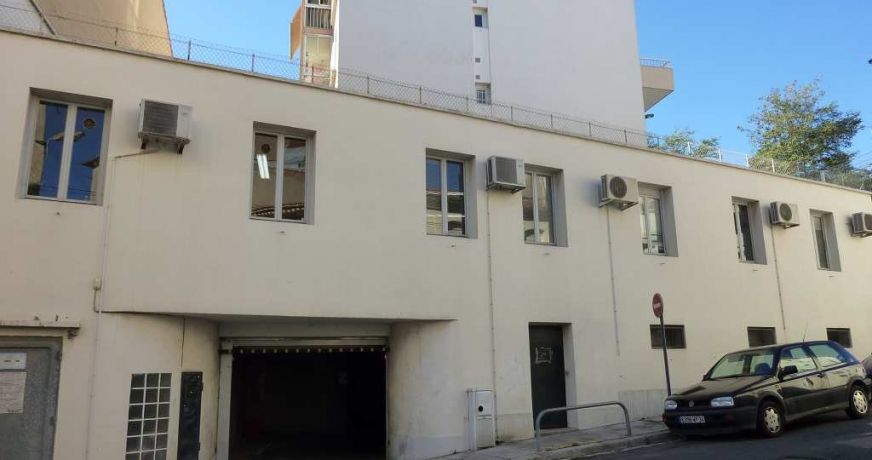 vente Garage Beziers