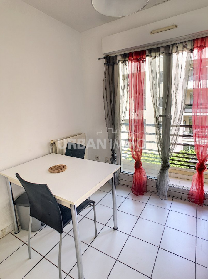 location Studio Montpellier - Photo 1