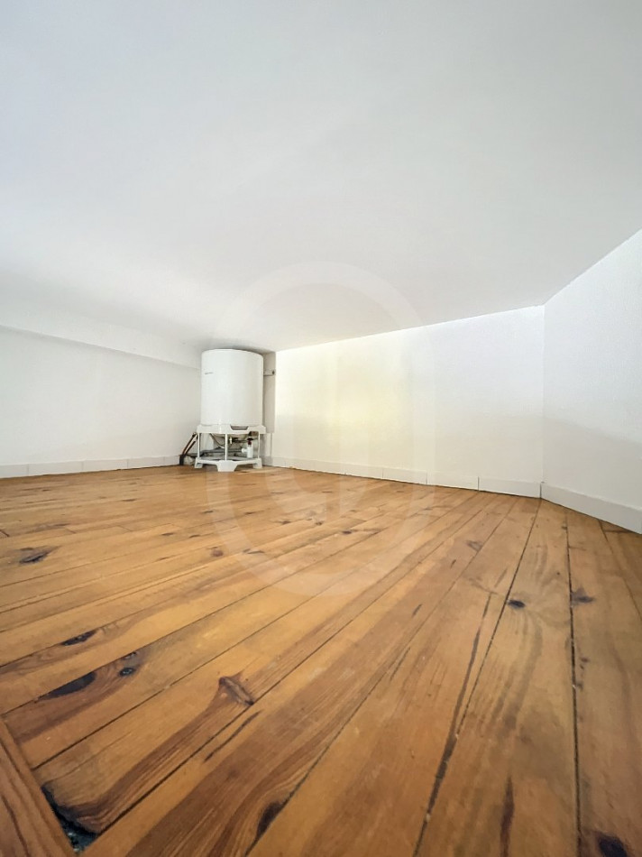 location Studio mezzanine Montpellier - Photo 4