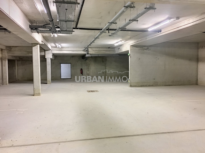 location Parking intérieur Montpellier - Photo 2