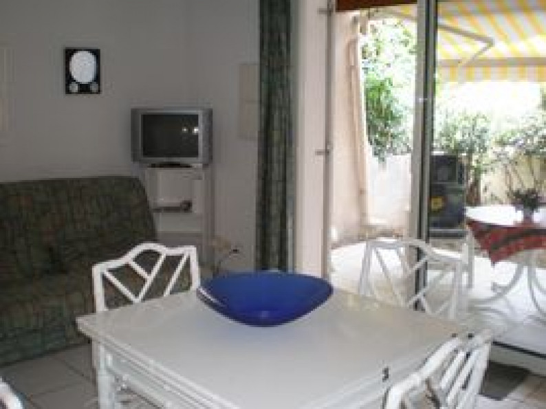en location saisonnière Maison jumelée Le Cap D'agde - Photo 2