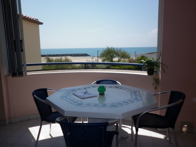 en location saisonnière Appartement Le Cap D'agde - Photo 2