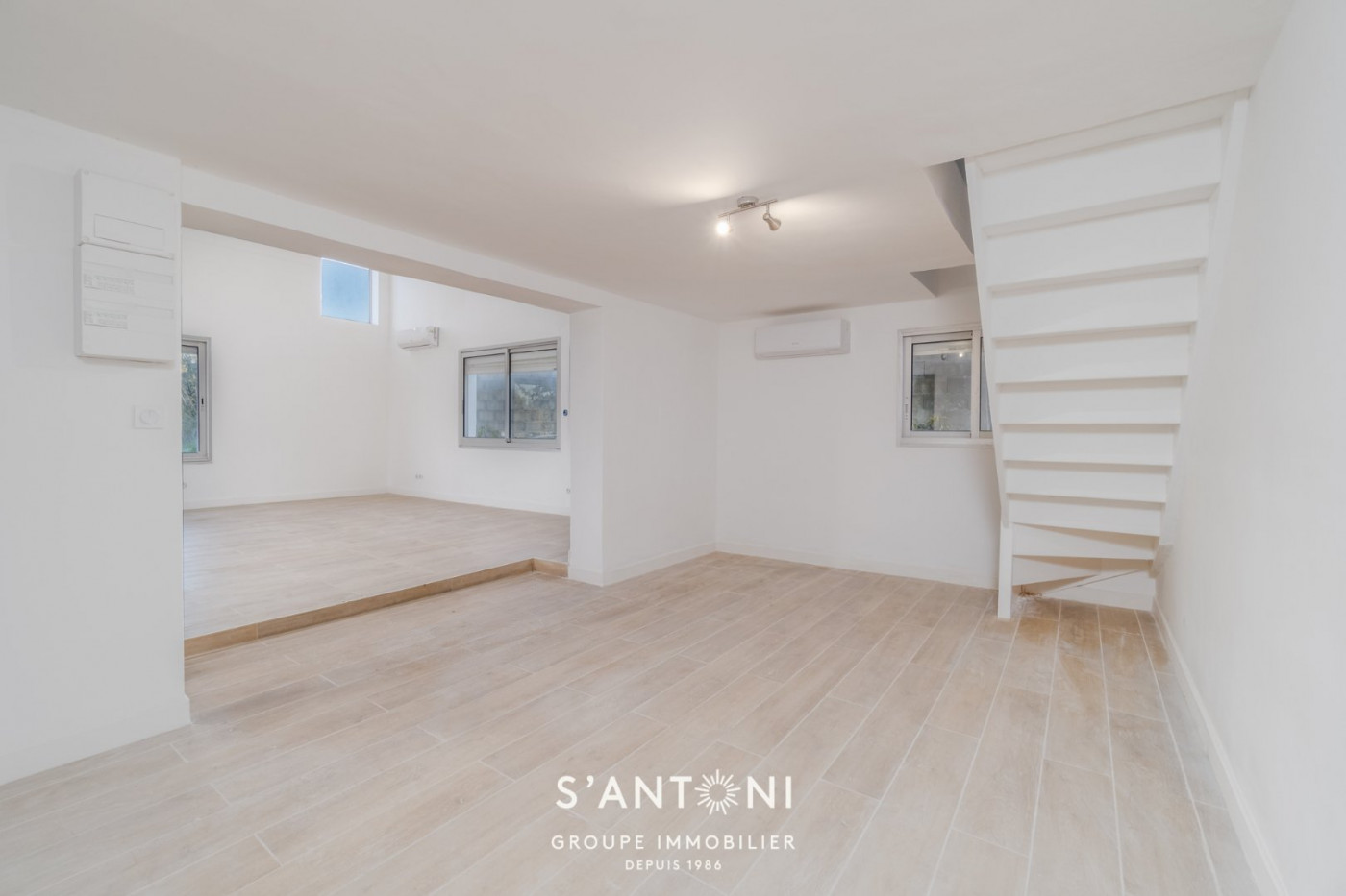 vente Maison Corneilhan - Photo 11