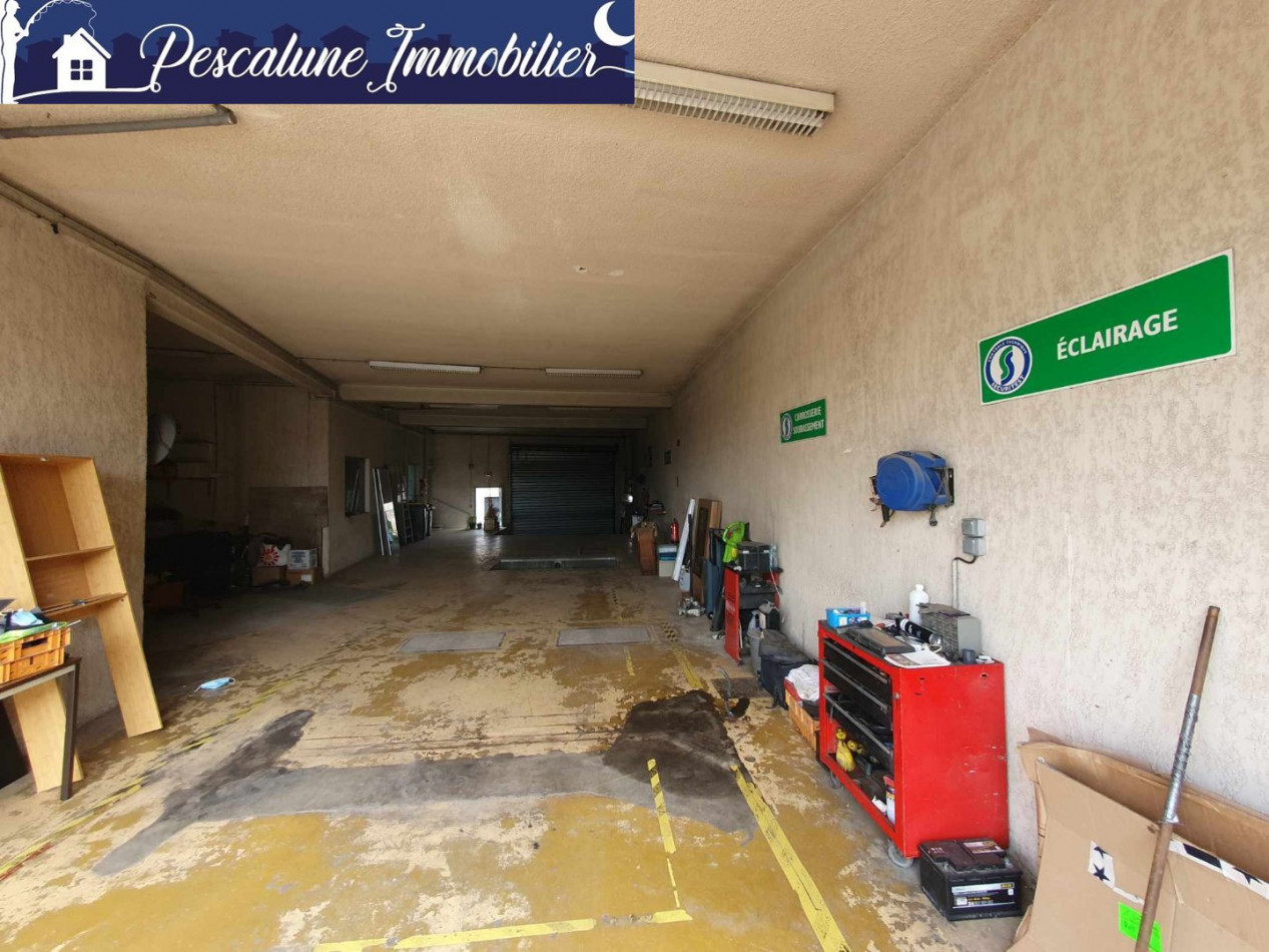 sale Immeuble commercial Lunel - Photo 2