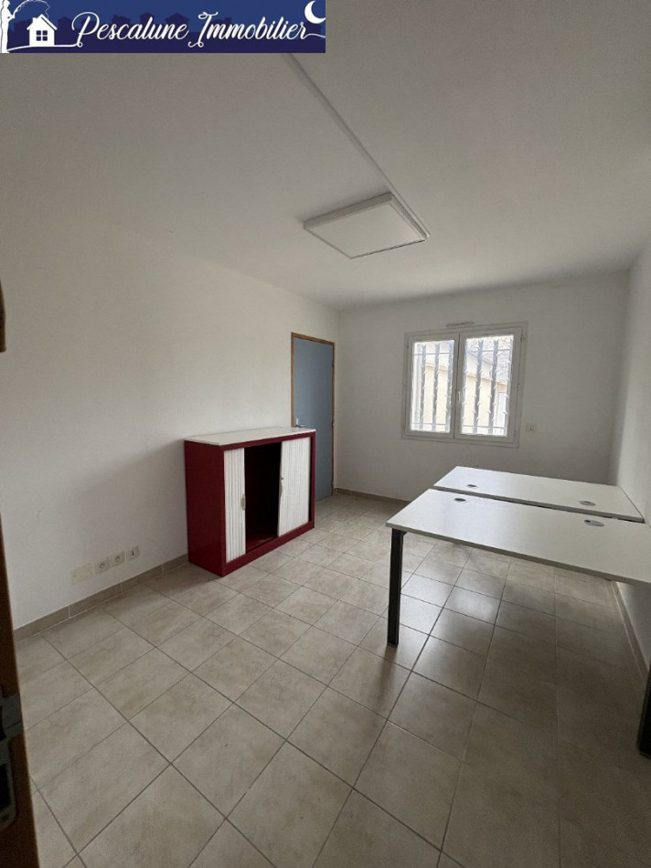 location Bureau Lunel - Photo 2