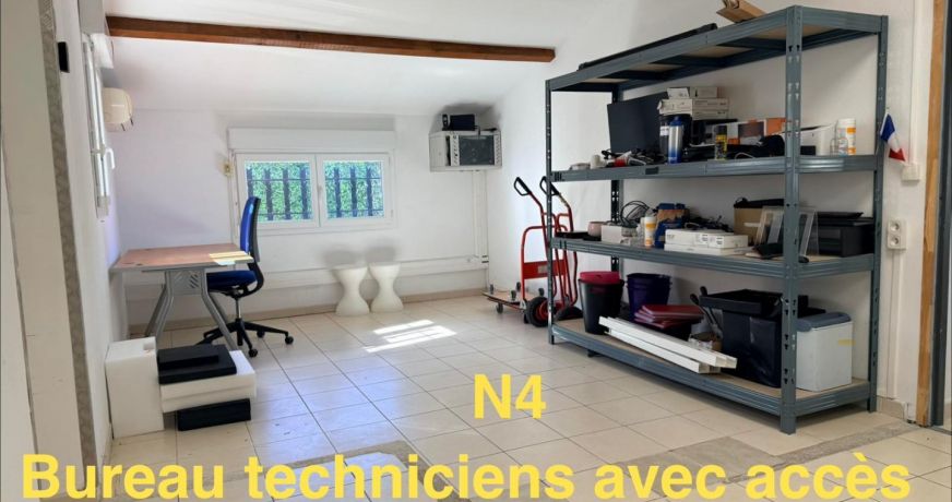 location Local commercial Lunel