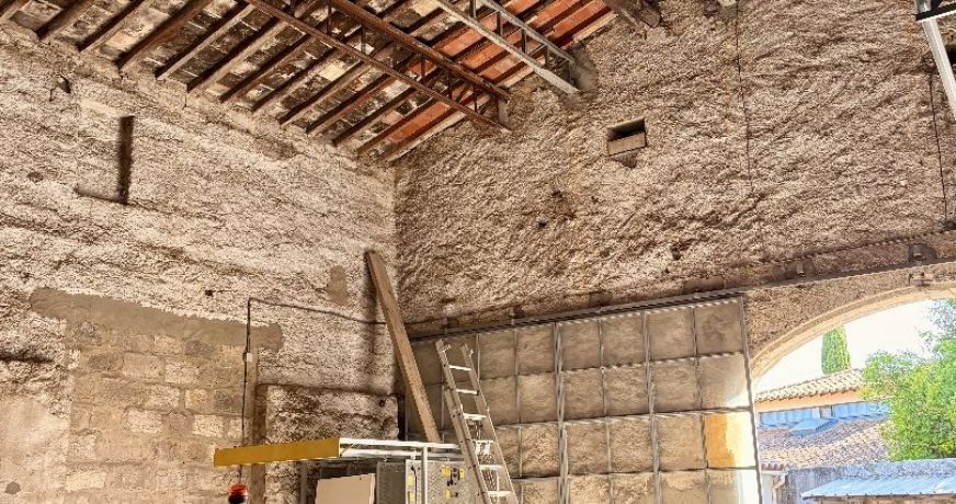 vente Remise en pierre Saint Christol