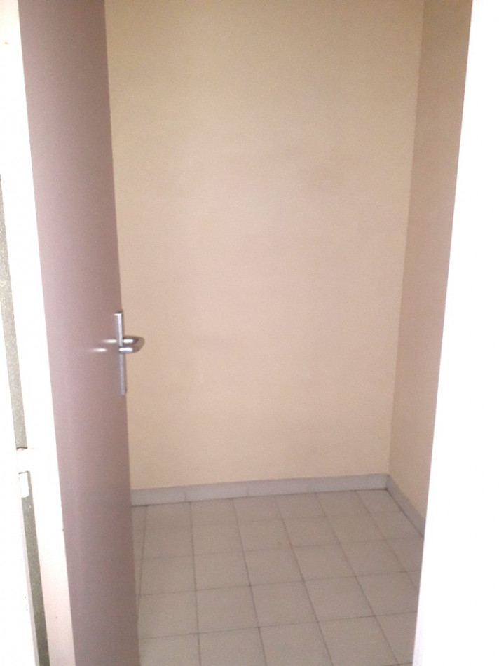 location Appartement Sete - Photo 12