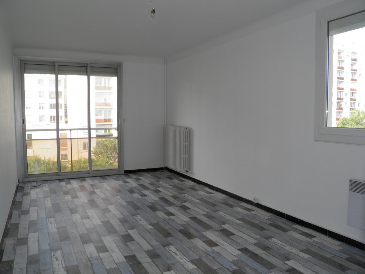 location Appartement Sete - Photo 1