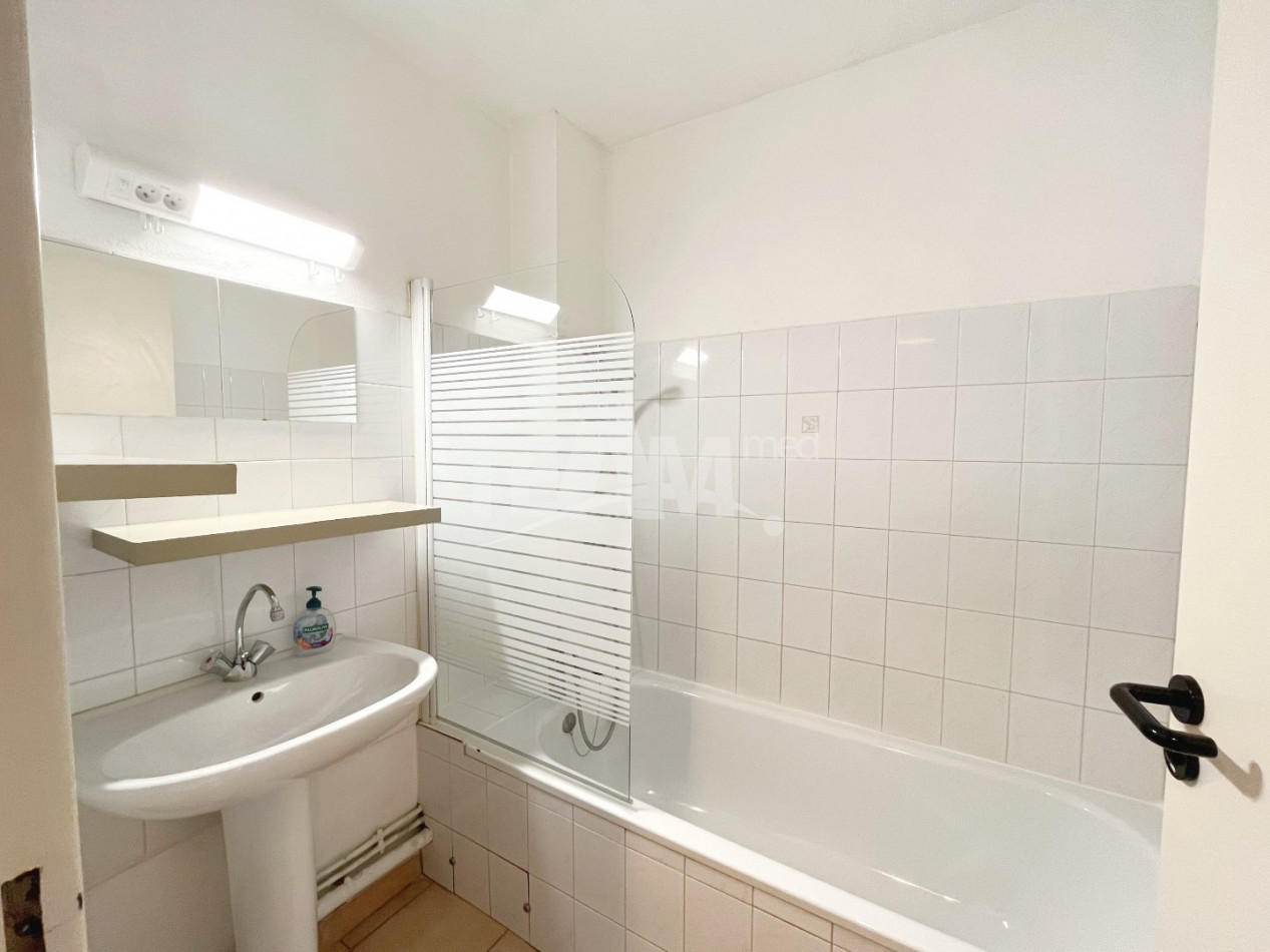 vente Appartement en résidence Sete - Photo 8