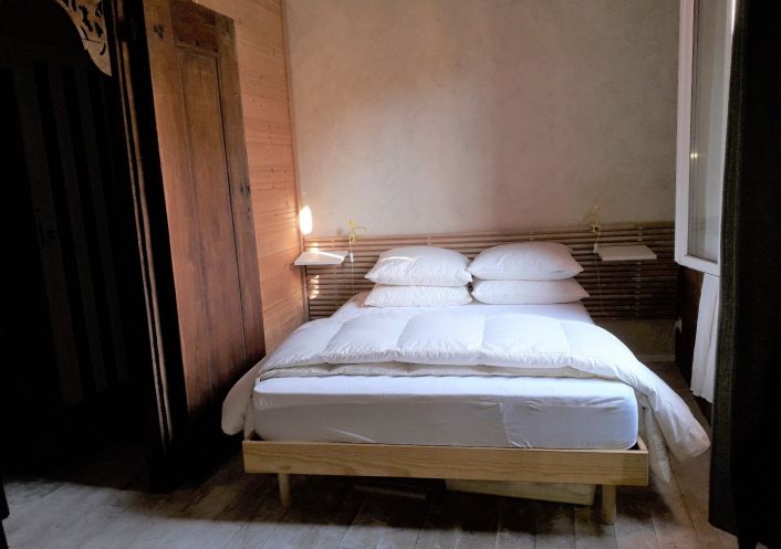 location Appartement ancien Sete